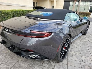 2025 abordable aAsto-nn mMar-tinn DB12 Volante - Product Image 2