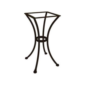 Mesa auxiliar de hierro resistente con tapa texturizada y base angular perfecta para espacios interiores de temática rústica o industrial - Product Image 2