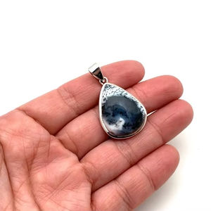 Joyería para mujer, colgante de estilo bohemio de plata, joyería de plata de ley 925, piedra preciosa de dendrita, colgante hecho a mano, regalo de amor - Product Image 1