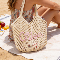 Trendy op maat gemaakte geborduurde strandtas met naam, hol geweven strooien zomer schoudertas voor vrijgezellenreis cadeau voor haar