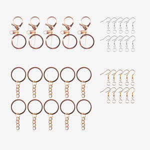 Kit de accesorios metálicos que incluye llaveros - Product Image 4