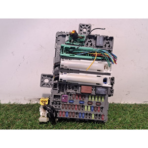 กล่องฟิวส์ฮอนด้า ซีวิค ซีดาน 5P 38200TV0G02 N16A1 ดีเซล 1597 (11>) - Product Image 1