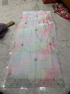 Tissu jacquard en soie 100% premium avec perles faites à la main, matériau de luxe pour les saris, les lehengas, les robes, la mode nuptiale 2025 - Product Image 2