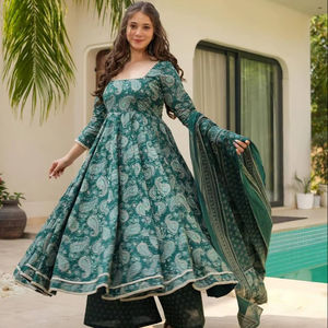 Designer Vert Organza Imprimé Anarkali Robe avec Pad Manches Longues Prêt à Porter pour les Fêtes - Product Image 1