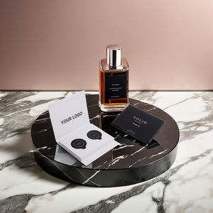 Aceite de perfume sólido portátil de lujo Frescura de larga duración Eau De Parfum para el cuidado de la piel con fragancia Premium - Product Image 1