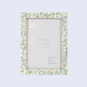 Marco de Fotos de Lujo con Incrustaciones de Hueso, Marco de Diseño Artesanal - Product Image 3