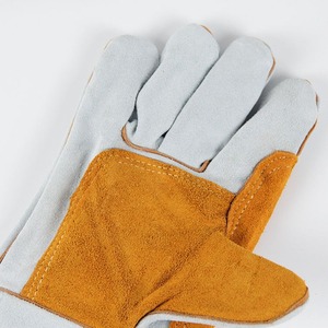 Guantes de soldadura de 14 pulgadas, directos de fábrica, venta al por mayor, guantes de seguridad de cuero dividido resistentes al calor para trabajos industriales y pesados - Product Image 5