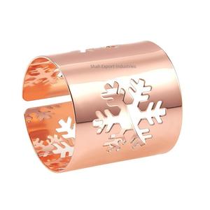 <b>Snowflake</b> Design Copper Plated Metal Napkin Rings Shape Customized Color 2.5cm Width Luxury Elegant Napkin Holders for Wedding - Product Image 4