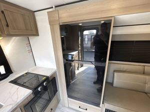 Nuevo 2025 Keystone Coleman Light 21RX - Product Image 3