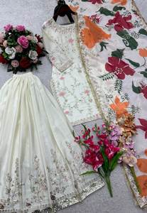 Top de travail à manches longues et Sharara avec impression numérique avec Jhalar Lace Work Dupatta Designer Chinon Silk Embroidery - Product Image 5