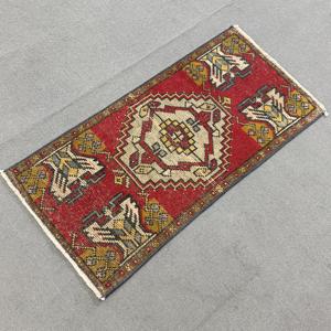1.6x3.2 ft Turkish Small Rug, <b>Red</b> Yellow Vintage Floral <b>Wool</b> Rug - Product Image 2