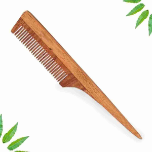 Peine de Madera de Neem Hecho a Mano, Ecológico y Ayurvédico, de Dientes Anchos, Anticaspa y Anticaída del Cabello, por Saniya Handicraft - Product Image 6