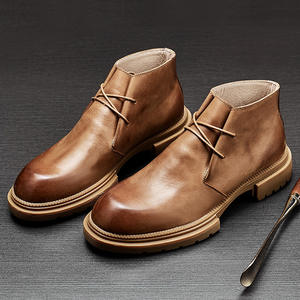 Chaussures mocassins en cuir de veau avec détails cousus à la main et soutien de la voûte plantaire, chaussures de ville pour hommes - Product Image 2