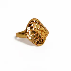 Último diseñador Anillo de latón Chapado en oro de 18 quilates Diseño de red de moda Accesorios de joyería para fiesta de compromiso para hombres y mujeres - Product Image 1