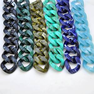 Cadena de pared decorativa de resina al por mayor acento acrílico vinculado Art Deco único para el hogar y la Oficina para ocasiones de Diwali y cumpleaños - Product Image 6