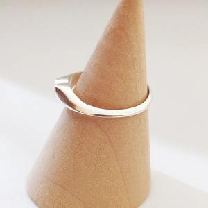 2025 High Quality Elegant Solid Genuine 925 Sterling <b>Silver</b> Heart 5mm Pinky Signet <b>Ring</b> for <b>Man</b> Engraving DIY Jewelry Craft Base - Product Image 4