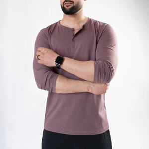 Camiseta Clásica de Cuello Redondo de Punto al por Mayor, Personalizable con Estampado, Lisa, Roja, para Hombre, Camiseta Electoral - Product Image 1