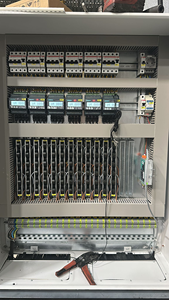 Medidor de Energía Inteligente WiFi Multicanal Monofásico/Trifásico y Monitor de Energía Doméstica con 12 Submedidores, Precisión Clase 0.5s - Product Image 4