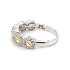 Anillo de diamantes naturales de alta calidad de colección única para compromiso o aniversario de proveedor indio - Product Image 2