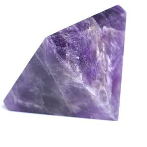 Pyramide d'améthyste de super qualité Vente en gros Agate de cristal de guérison naturelle Pierres précieuses Pyramides d'améthyste à vendre - Product Image 4