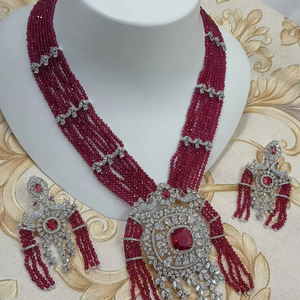 ENSEMBLE DE COLLIER DE MARIÉE EN DIAMANT AMÉRICAIN ET BOUCLES D'OREILLES CLASSIQUES ET DE HAUTE QUALITÉ ENSEMBLE DE BIJOUX DE MARIAGE POUR FEMMES DE STYLE CLASSIQUE - Product Image 1