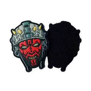 Patch en PVC de haute qualité, tissu sergé, nouvelle marque, faible MOQ, vente en gros, étiquette en caoutchouc 3D de marque, logo personnalisé, patch en PVC - Product Image 2