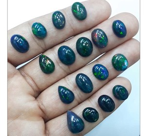 อัญมณีทรงหลังเบี้ยหลายสีฟ้าฉูดฉาดแบบ100% อัญมณีทรงหลังเบี้ยอัญมณีรูปทรงผสมอัญมณีรูปทรงผสมอัญมณีรูปทรงลูกแพร์สีฟ้าสุดอินเทรนด์ล่าสุด - Product Image 1