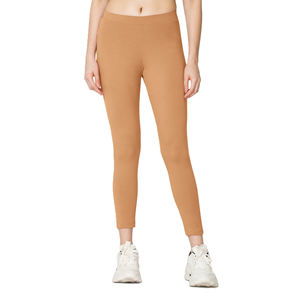 Pantalon de yoga et de fitness décontracté et sportif pour femme, taille haute, respirant, tricoté, élastique, multi-poches, uni, longueur genou, grandes tailles - Product Image 2