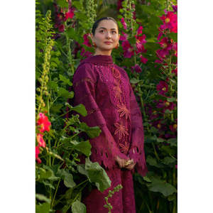 Conjunto Rang Rasiya de 3 Piezas: Camisa de Chikan Bordada con Dupatta de Malla Khaddi y Pantalones Bordados BIC-4885 Hechos de Tela de Chifón - Product Image 5