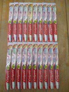 Brosse à dents Colgate Extra Clean, tête complète, poils doux, vente en gros, meilleurs prix disponibles en stock, prix bas, livraison rapide, commandez maintenant - Product Image 4