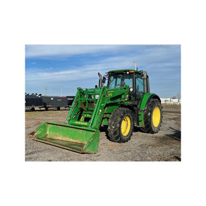 Para John para Deere 5E Series Tractor de ruedas para agricultura y terratenientes Rendimiento versátil con bomba y motor de componentes principales - Product Image 3