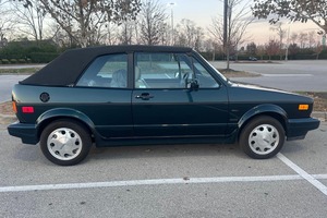 Cabriolet Classic Collector Edition, poco usado. - Product Image 2