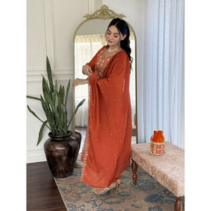 ชุดเสื้อกางเกงผ้าชินอนคุร์ติวิสคอลบริสุทธิ์พร้อมงานปัก | Chanderi cotton dupatta | S-XXL | ชุดประจำชาติสำหรับผู้หญิง - Product Image 1