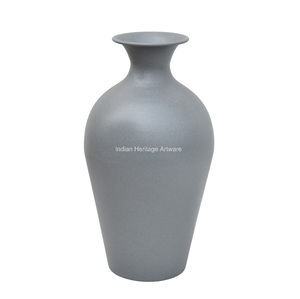 Florero de Hierro de Diseño Costero Moderno, Compacto, para Mesa, Decoración para el Hogar, Bodas y Eventos, Marca IHA, Modelo IHA24039, Venta al Por Mayor - Product Image 1