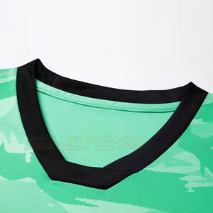 Suministro directo de fábrica Nueva llegada Uniforme de fútbol a bajo precio Opción al por mayor disponible - Product Image 2