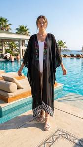 Caftanes y Pareos Estampados DAFNI BIG PAZAR Hechos de Tela de Chifón, Diseño Transpirable con Cuello en V para Uso en la Playa o al Aire Libre en Verano - Product Image 5
