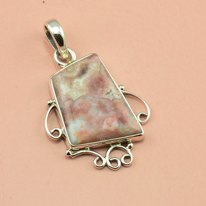 Colgante de Plata de Ley 925 con Cuarzo Rosa Natural, Joyería Hecha a Mano de Estilo Clásico para Aniversario - Product Image 2