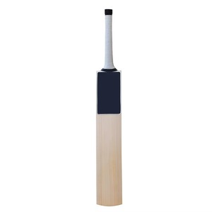 Bate de Cricket de Alta Calidad, Personalizable, Duradero, Ecológico, Ligero, Hecho a Mano con Madera de Sauce Inglés, Nivel Club - Product Image 3