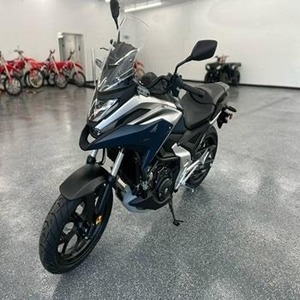 Meilleures ventes 2024 NC750X DCT Prêt à être expédié - Product Image 6