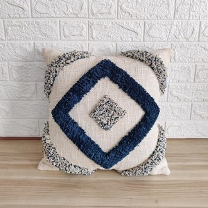 Funda de cojín bordada en azul y blanco, cubierta de 100% algodón con cremallera para decoración del hogar, OEM, hecho en Vietnam - Product Image 5