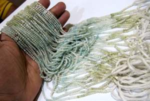 Piedras preciosas de amazonita natural Cuentas facetadas redondas Tamaño 2,5mm a 3mm Cuentas sombreadas Strand 13 pulgadas de largo - Product Image 3