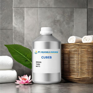 น้ำมันหอมระเหยคิวบีบาบริสุทธิ์ กลิ่นเผ็ดร้อนแรง บรรจุ 5 กก. สำหรับใช้ประจำวัน บำรุงผิว รับผลิตแบบ OEM ขายดี - Product Image 2