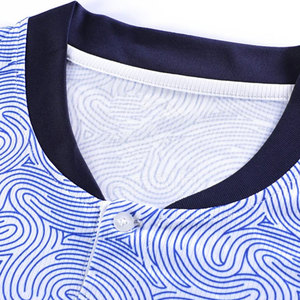 Maillot de football 100 % polyester respirant à séchage rapide, haute qualité, prix usine, style haut de gamme, ensembles d'uniformes de club personnalisables - Product Image 2