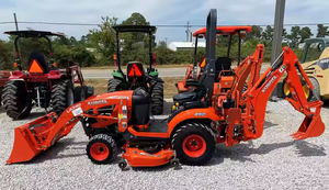 Peu utilisé Kubota Mini tracteur BX-23S pour les petits espaces avec tondeuse attachée - Product Image 2
