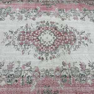 6.2x9.4 ft Rug, Vintage Turkish Large Rug, <b>Red</b> <b>Wool</b> Rug - Product Image 5