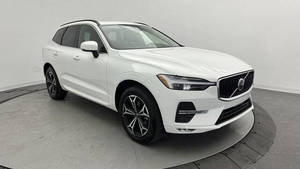 2022 pour XC60 B5 Momentum SUV 4 portes, norme d'émission Euro III, 1-25000 Miles, véhicule d'occasion, vente à prix réduit, conduite à gauche, sièges en cuir, caméra de recul - Product Image 2