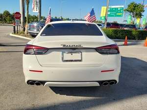 Maserati Quattroporte S GranLusso RWD 2021, Sedán Elegante en Venta - Product Image 5