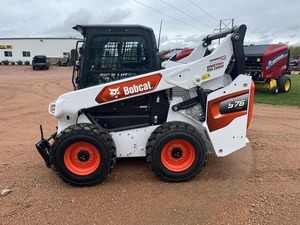 2025 S76 Skid Steer Loader Awesome Crawler Front Loader avec moteur et composants de noyau de roulement allant pour une bonne offre - Product Image 2