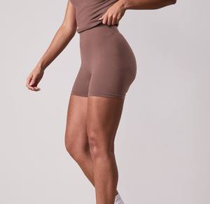 Venta caliente cómoda ropa deportiva de Color sólido para mujer fuera de la puerta Fitness transpirable ropa de entrenamiento de gimnasio pantalones cortos de mujer - Product Image 2