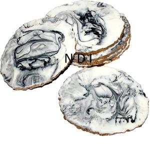 Sous-verres de thé de finition en résine de style moderne fait à la main article de cuisine de restauration sous-verre de thé de forme personnalisée ensemble de 4 - Product Image 5